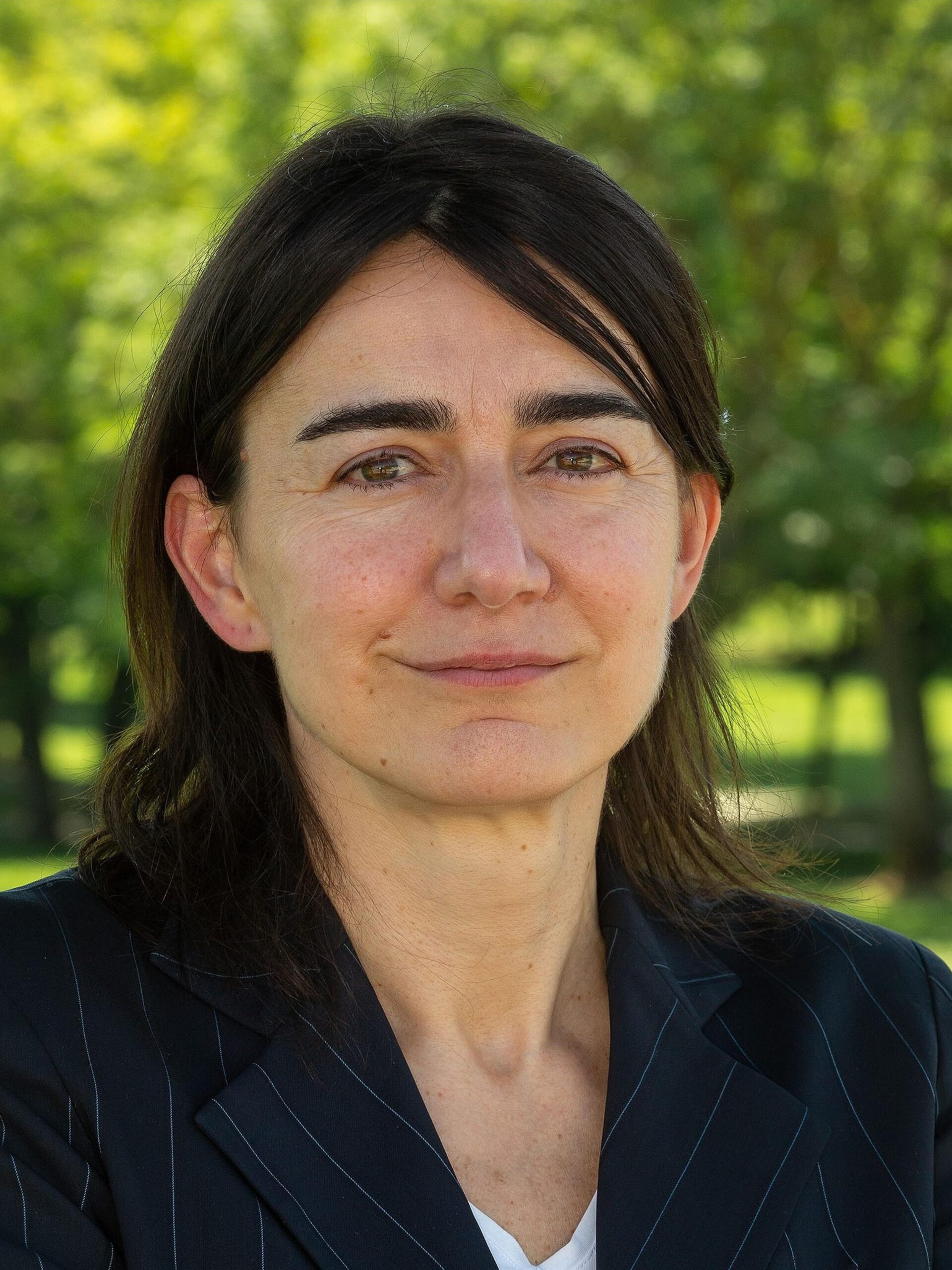 Dr. Mónica García-Salmones Rovira